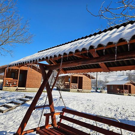 Casute Zavoi Bulz Villa Екстериор снимка