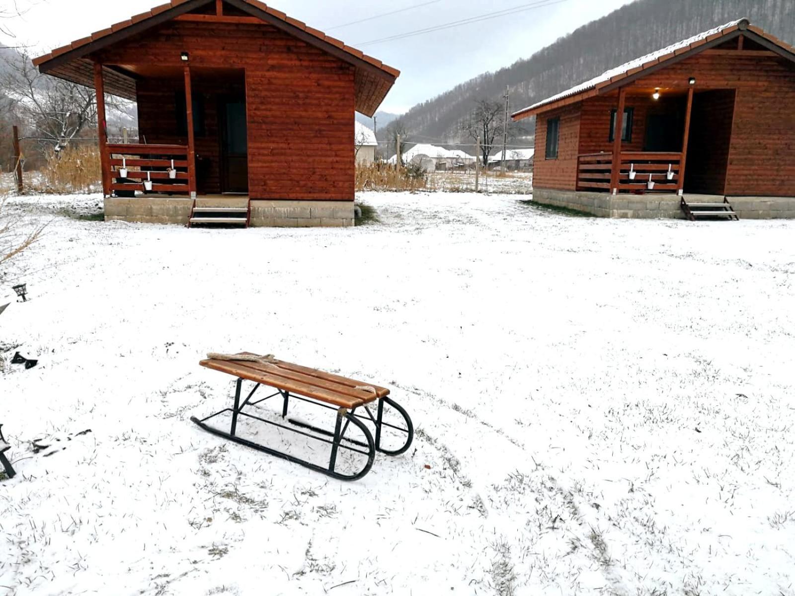 Casute Zavoi Bulz Villa Екстериор снимка