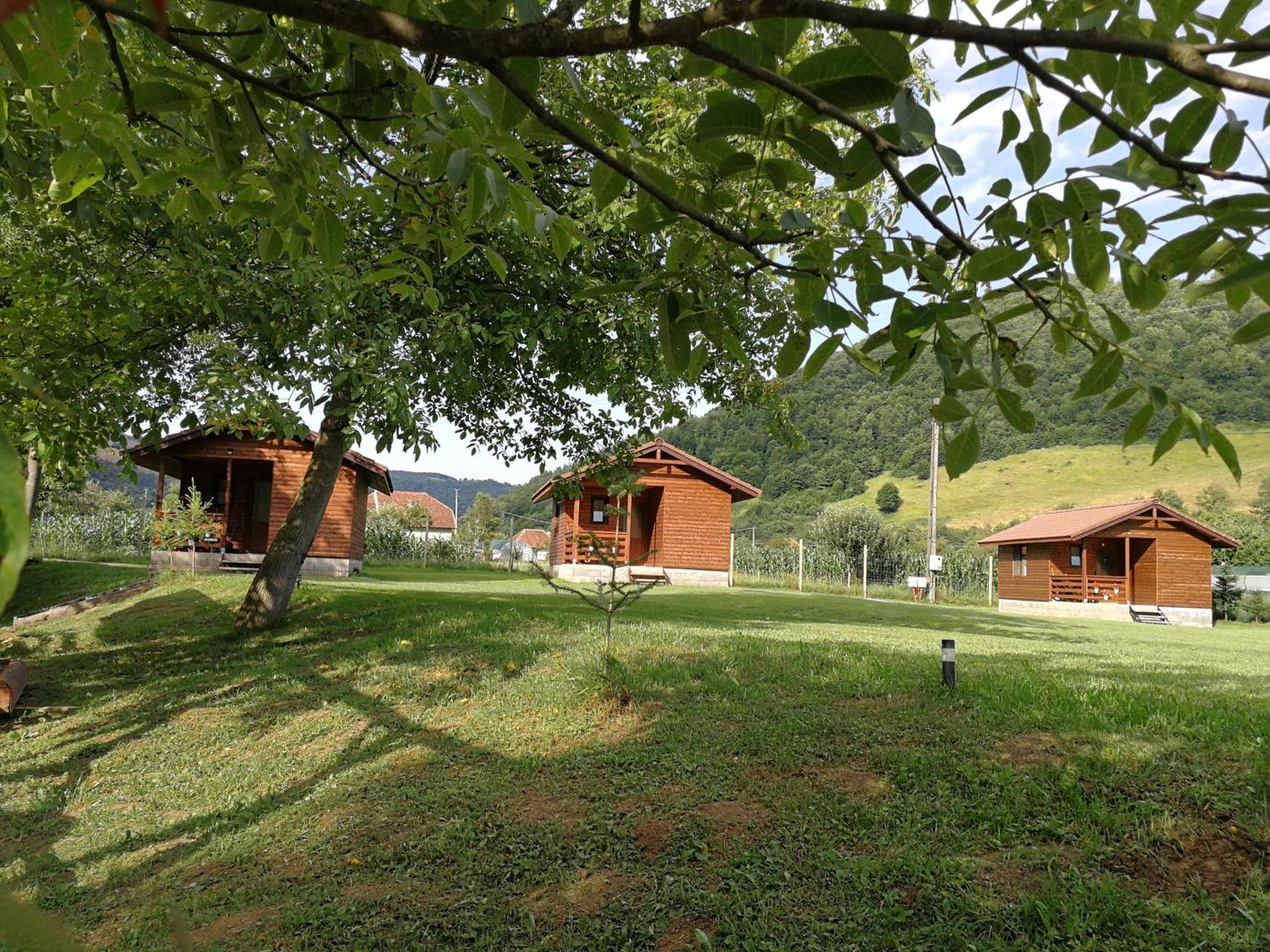 Casute Zavoi Bulz Villa Екстериор снимка