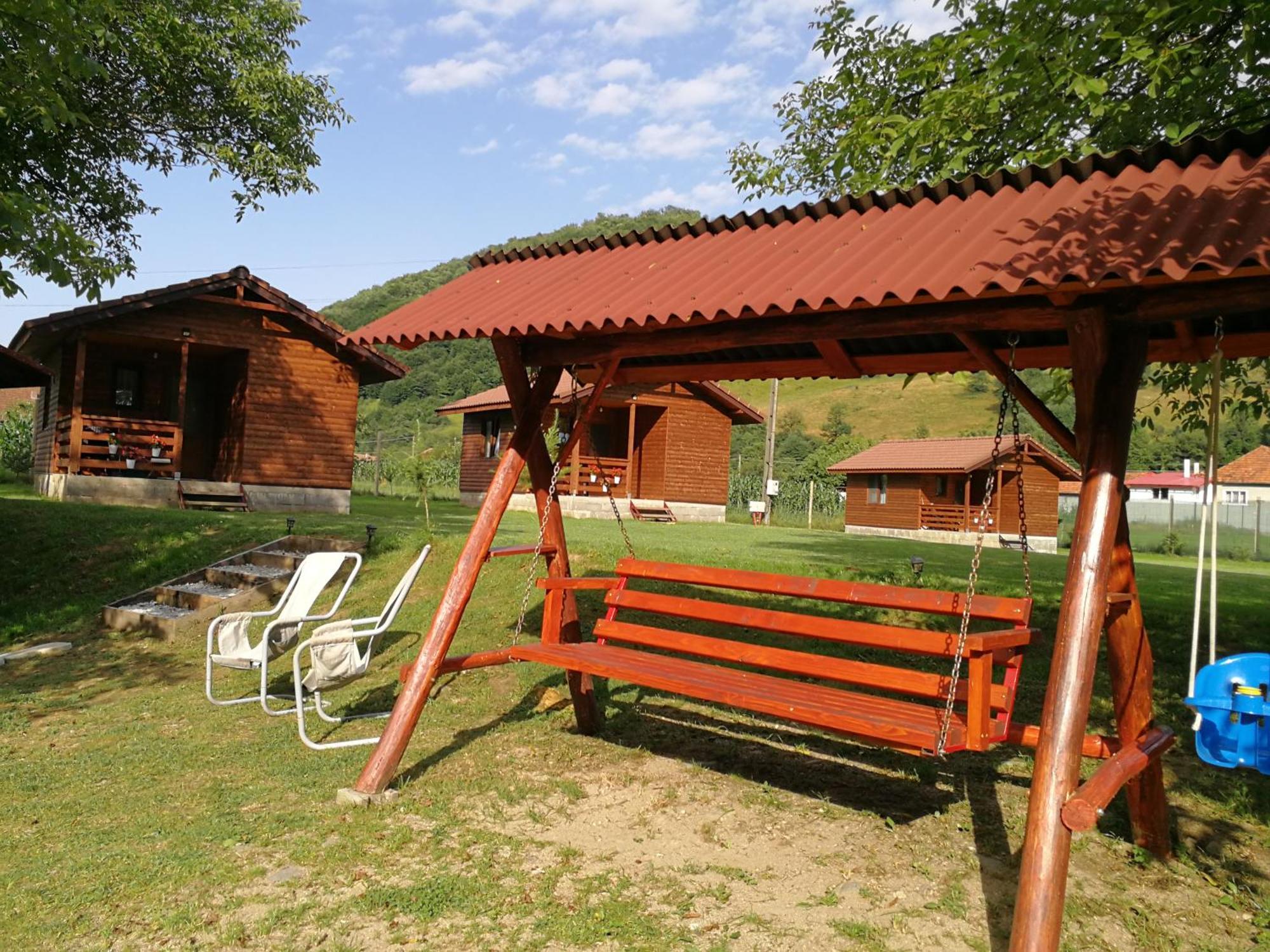 Casute Zavoi Bulz Villa Екстериор снимка