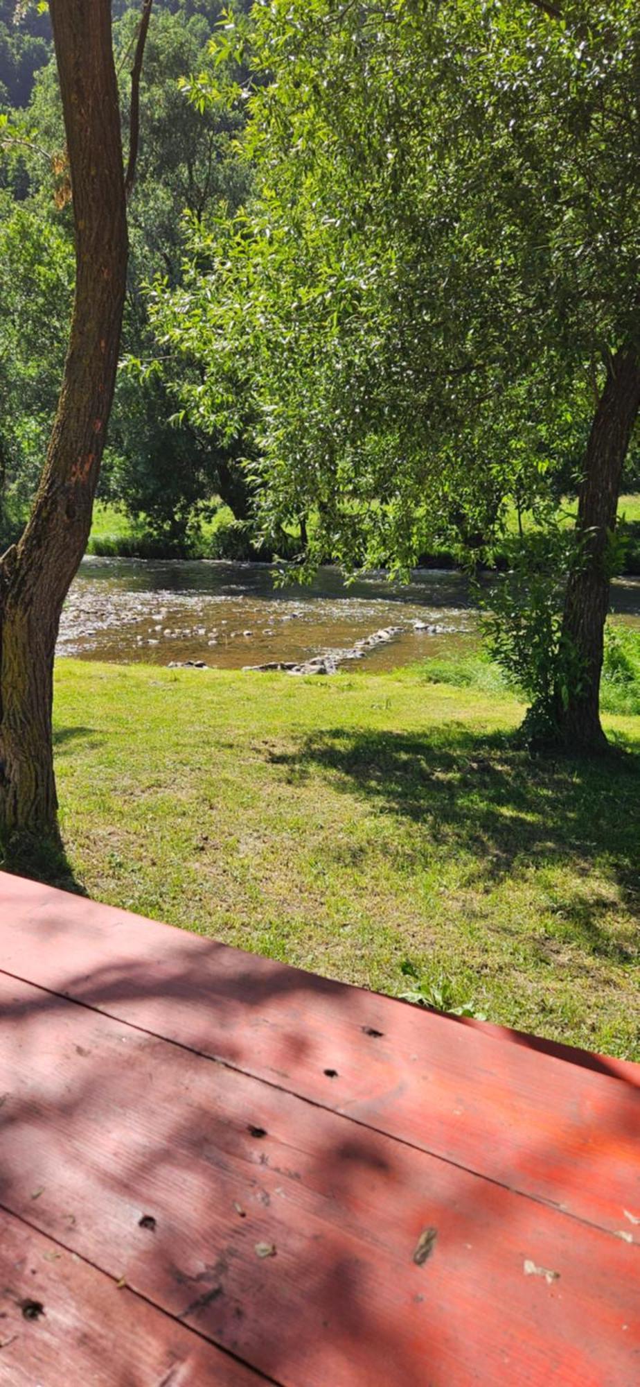 Casute Zavoi Bulz Villa Екстериор снимка
